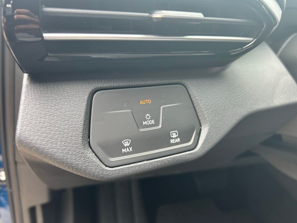 2025 Volkswagen ID.4 Pro Tampa FL