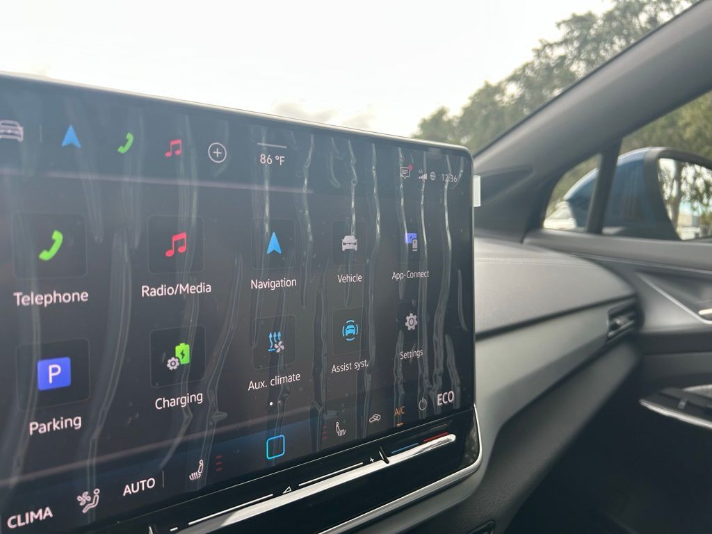 2025 Volkswagen ID.4 Pro Tampa FL