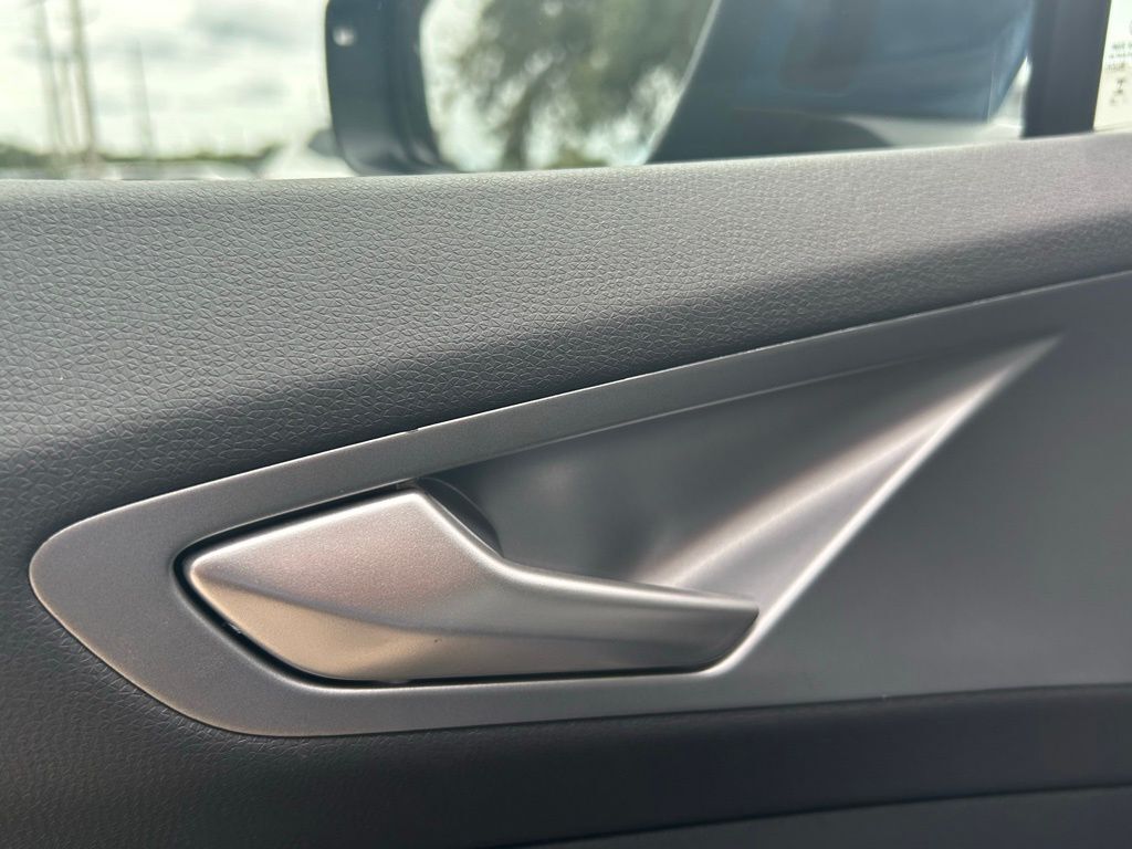 2025 Volkswagen ID.4 Pro Tampa FL