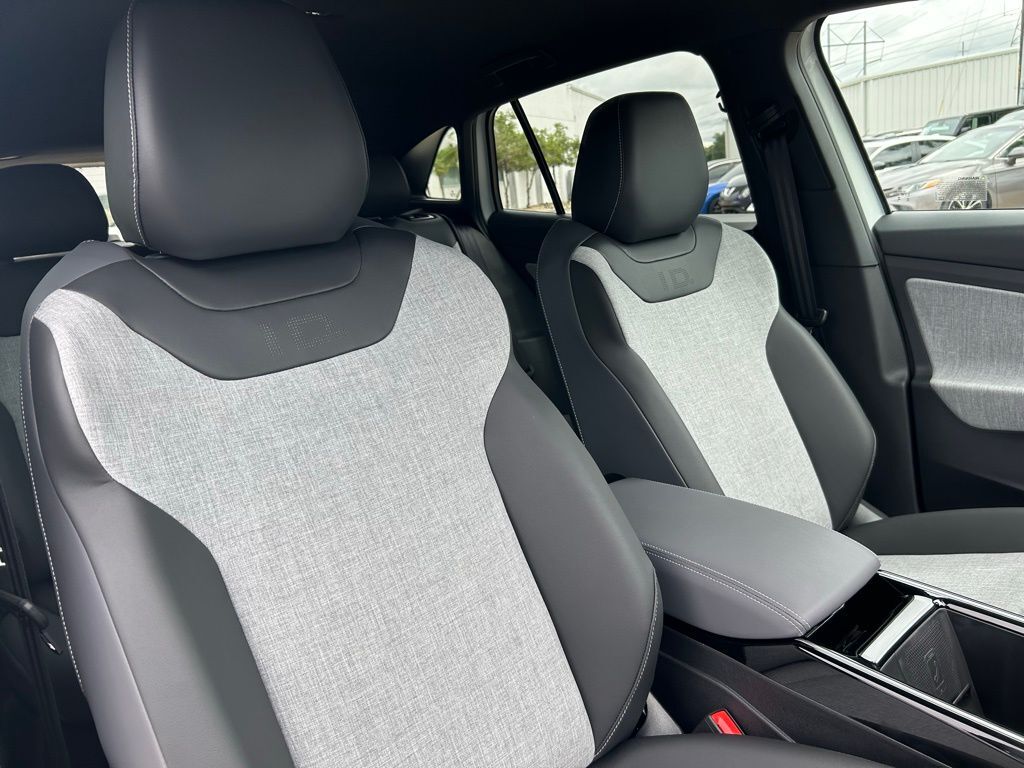 2025 Volkswagen ID.4 Pro Tampa FL