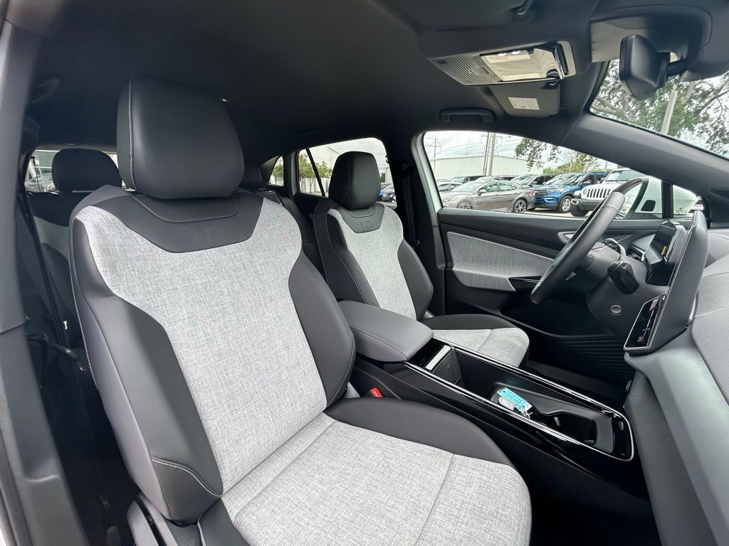 2025 Volkswagen ID.4 Pro Tampa FL