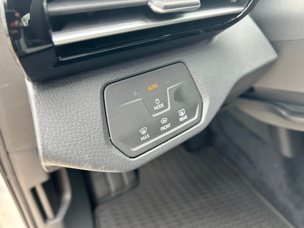2025 Volkswagen ID.4 Pro Tampa FL