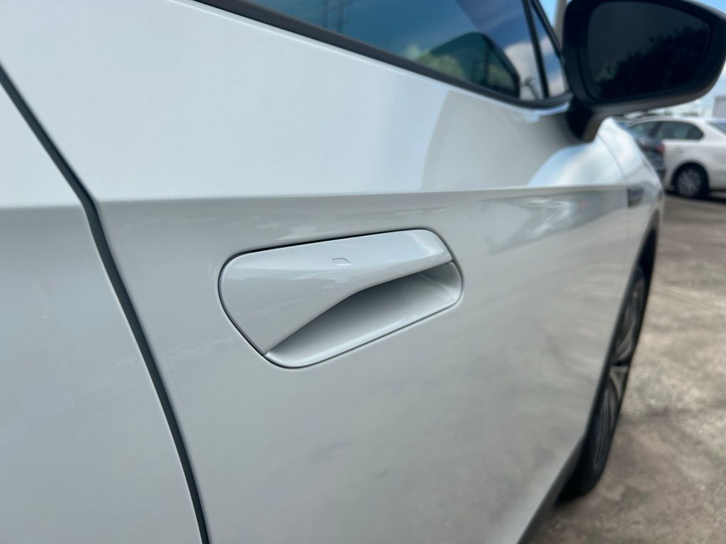 2025 Volkswagen ID.4 Pro Tampa FL