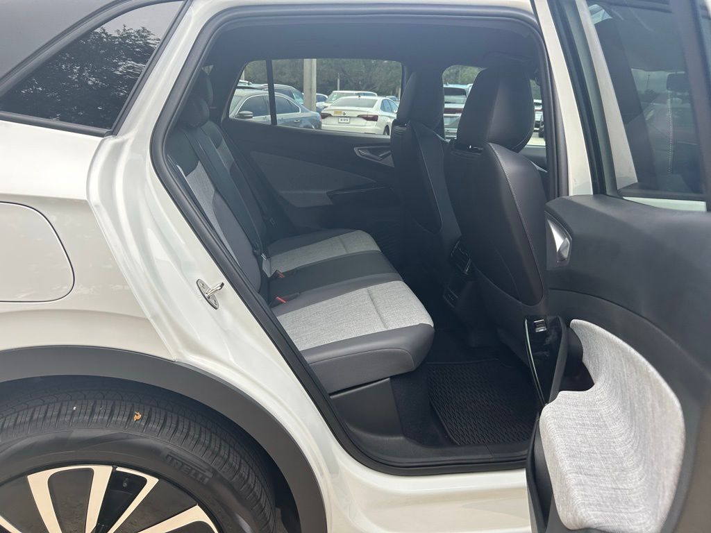 2025 Volkswagen ID.4 Pro Tampa FL