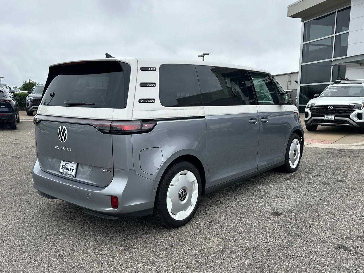 2025 Volkswagen ID. Buzz Woodbridge VA