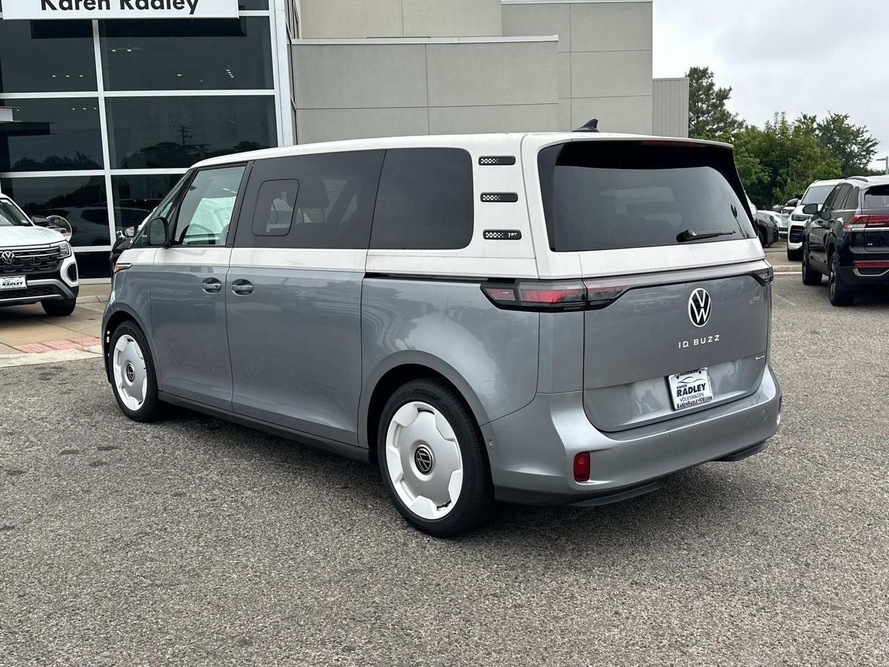 2025 Volkswagen ID. Buzz Woodbridge VA