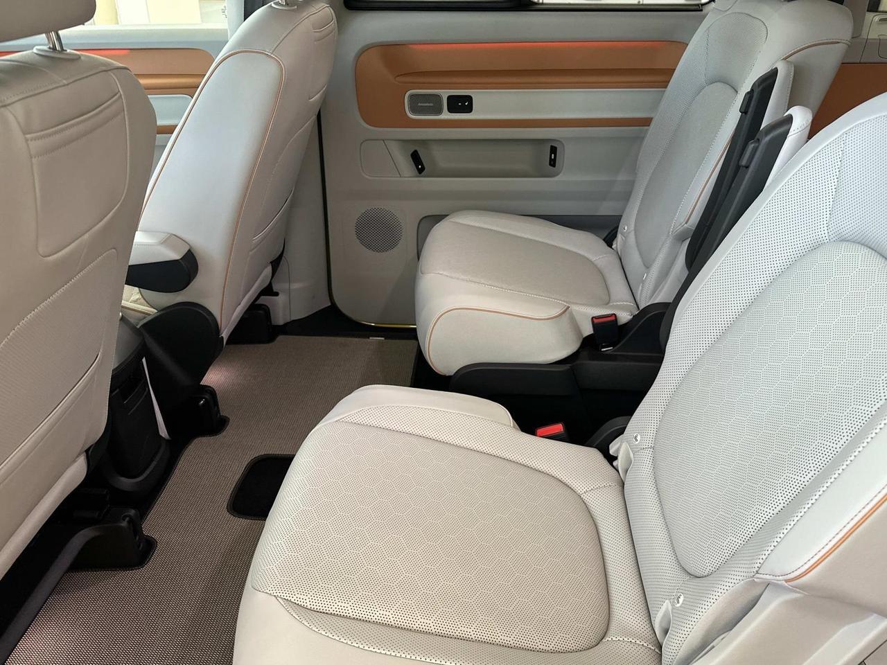 2025 Volkswagen ID. Buzz Woodbridge VA