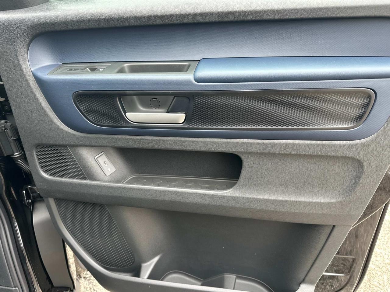 2025 Volkswagen ID. Buzz Woodbridge VA