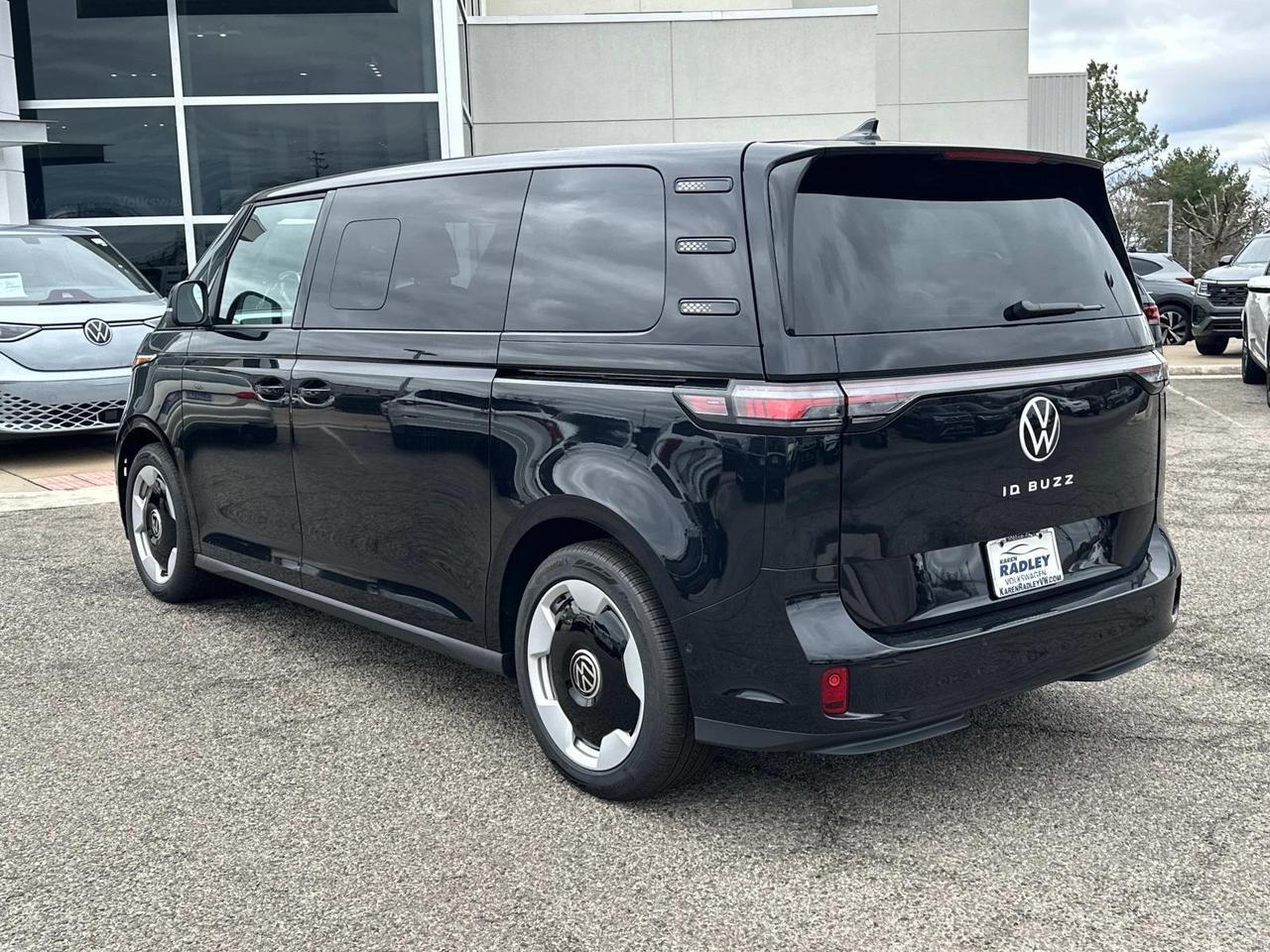 2025 Volkswagen ID. Buzz Woodbridge VA