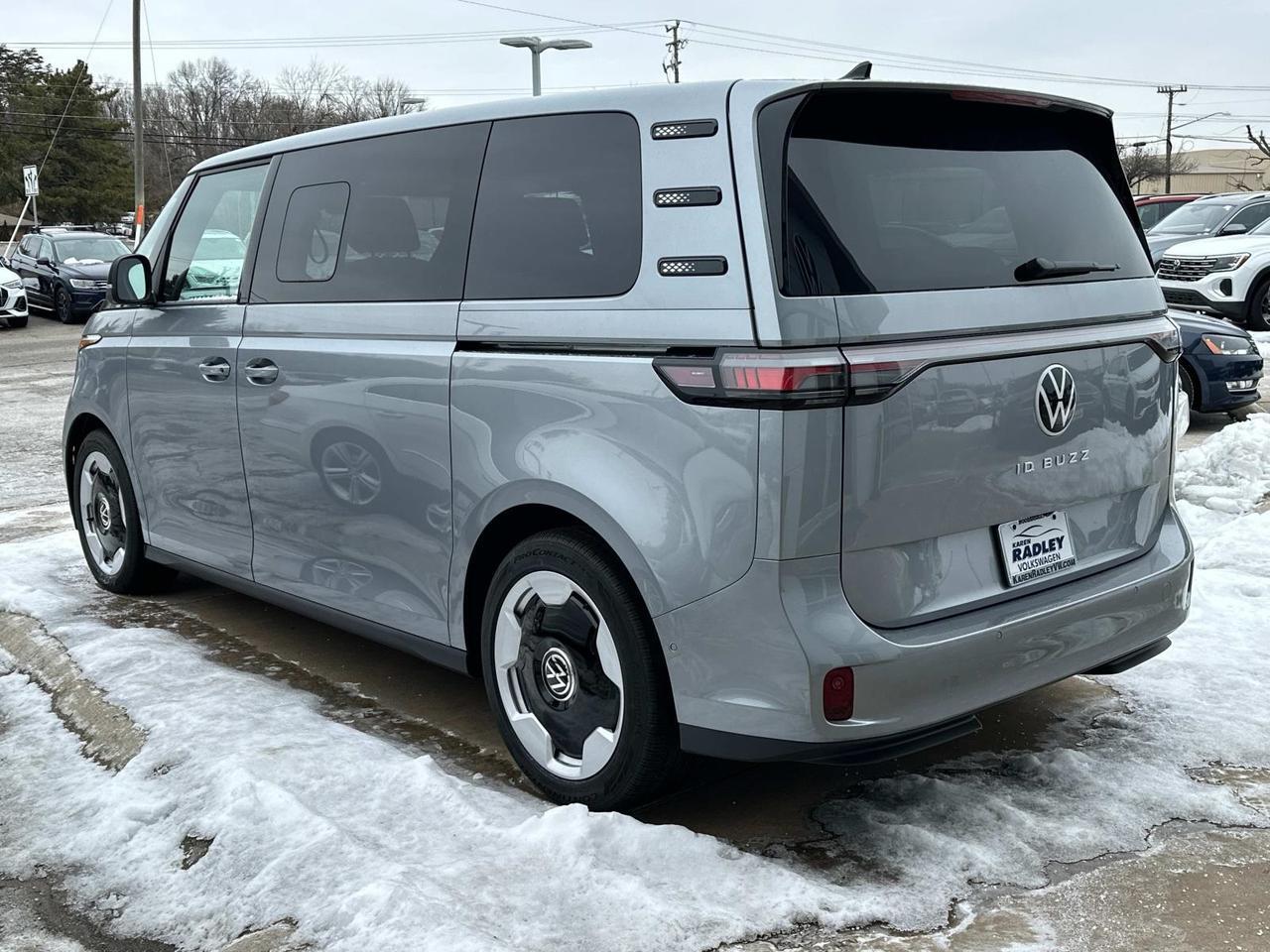 2025 Volkswagen ID. Buzz Woodbridge VA