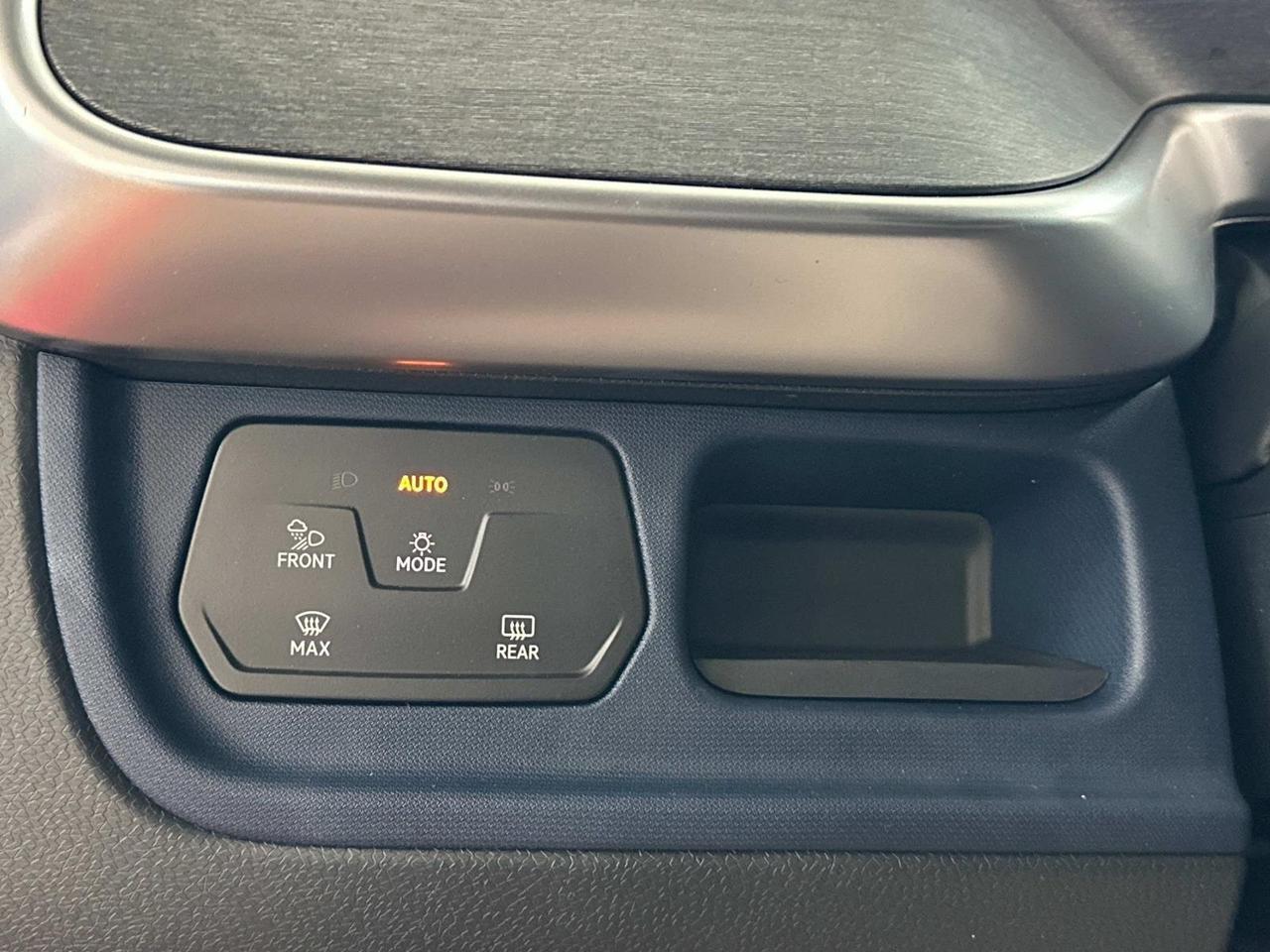 2025 Volkswagen ID. Buzz Woodbridge VA