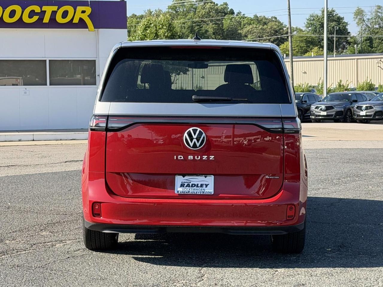 2025 Volkswagen ID. Buzz Pro S Plus