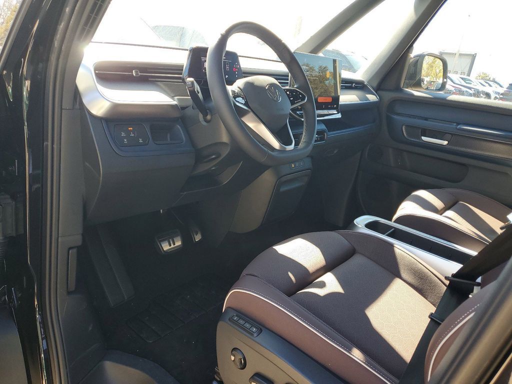 2025 Volkswagen ID. Buzz Pro S Tampa FL