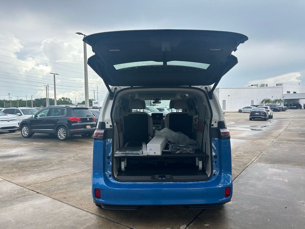 2025 Volkswagen ID. Buzz Tampa FL