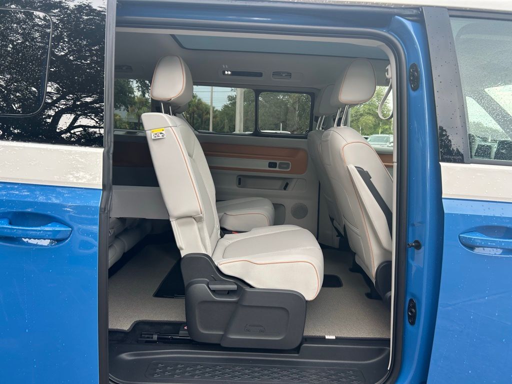 2025 Volkswagen ID. Buzz Tampa FL
