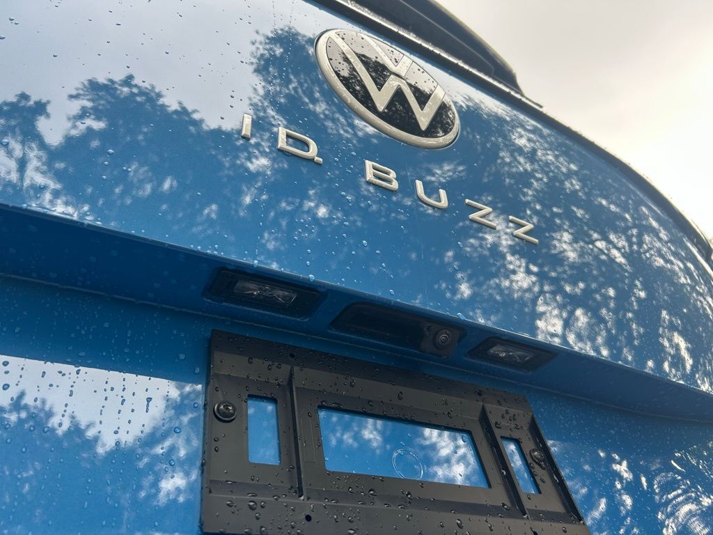 2025 Volkswagen ID. Buzz Tampa FL
