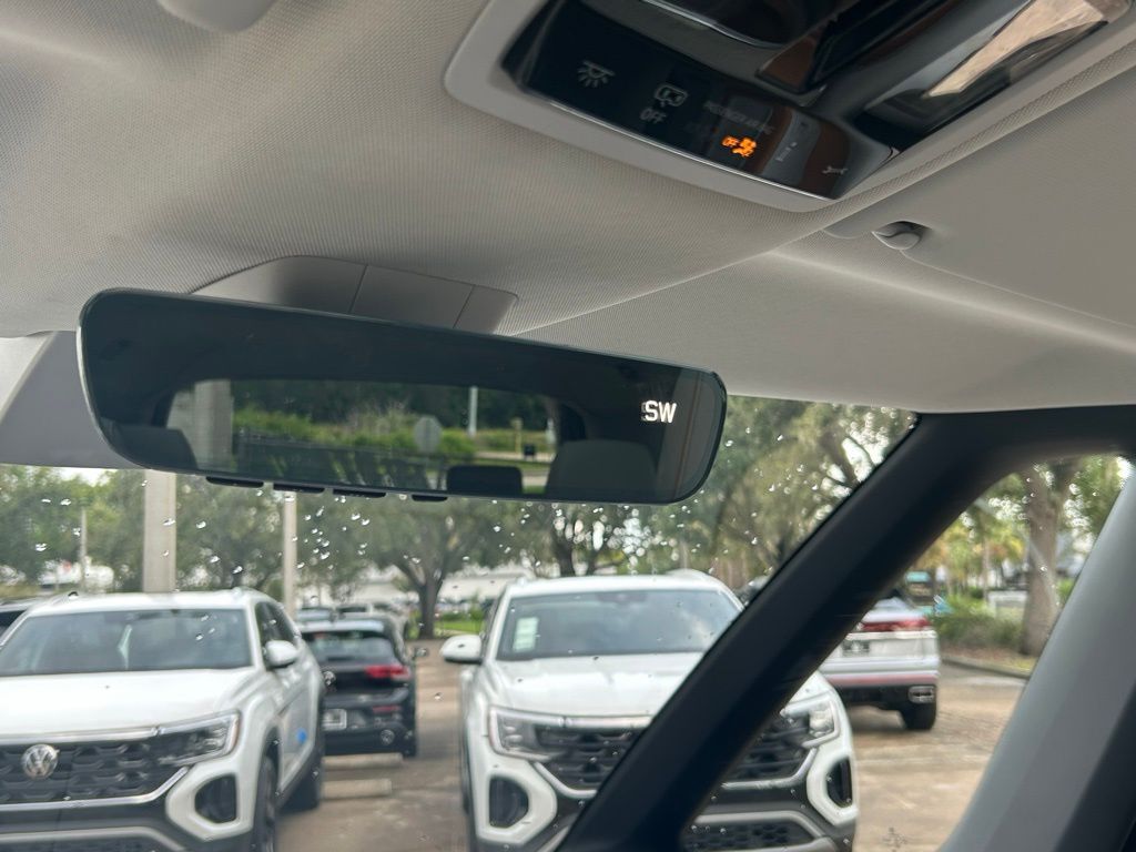 2025 Volkswagen ID. Buzz Tampa FL