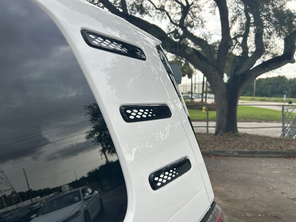 2025 Volkswagen ID. Buzz Tampa FL