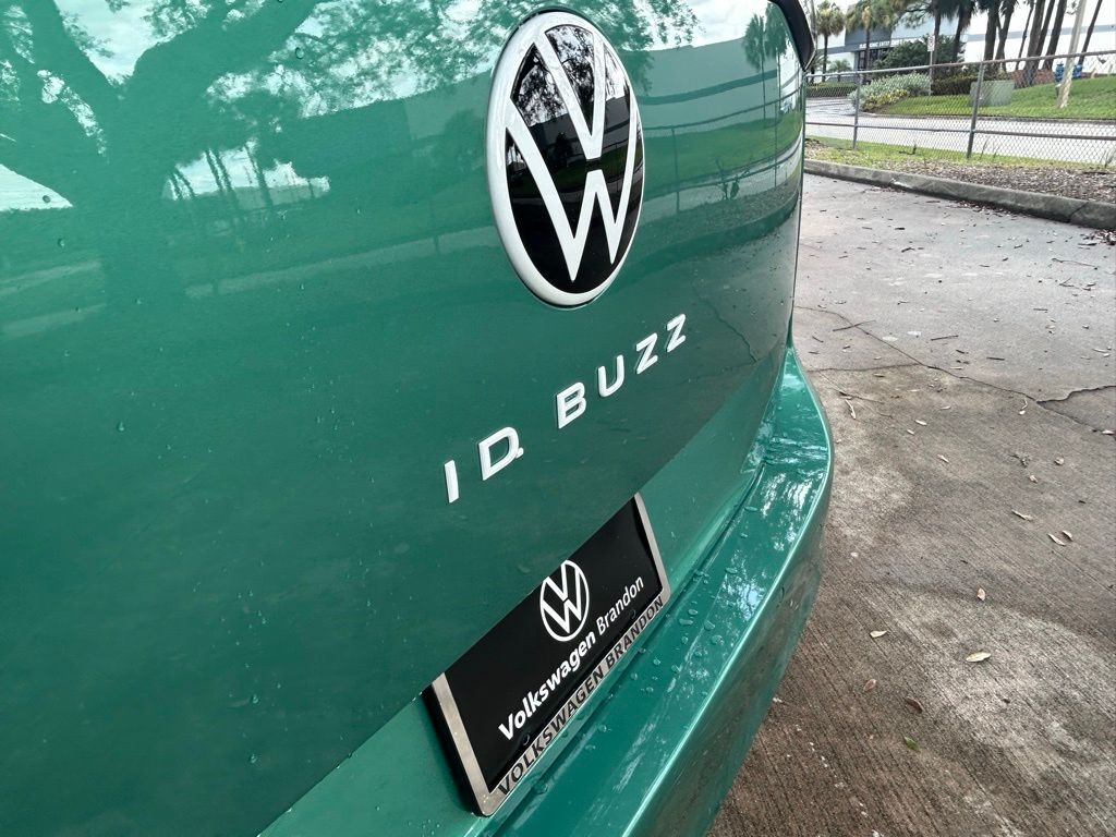 2025 Volkswagen ID. Buzz Tampa FL