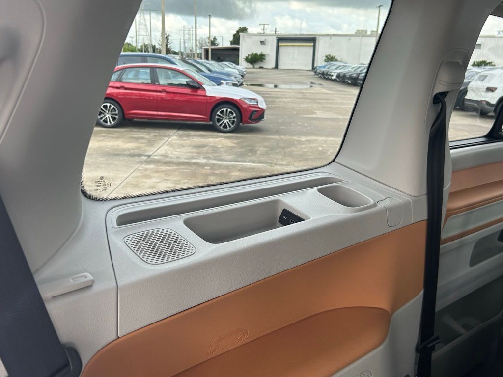 2025 Volkswagen ID. Buzz Tampa FL