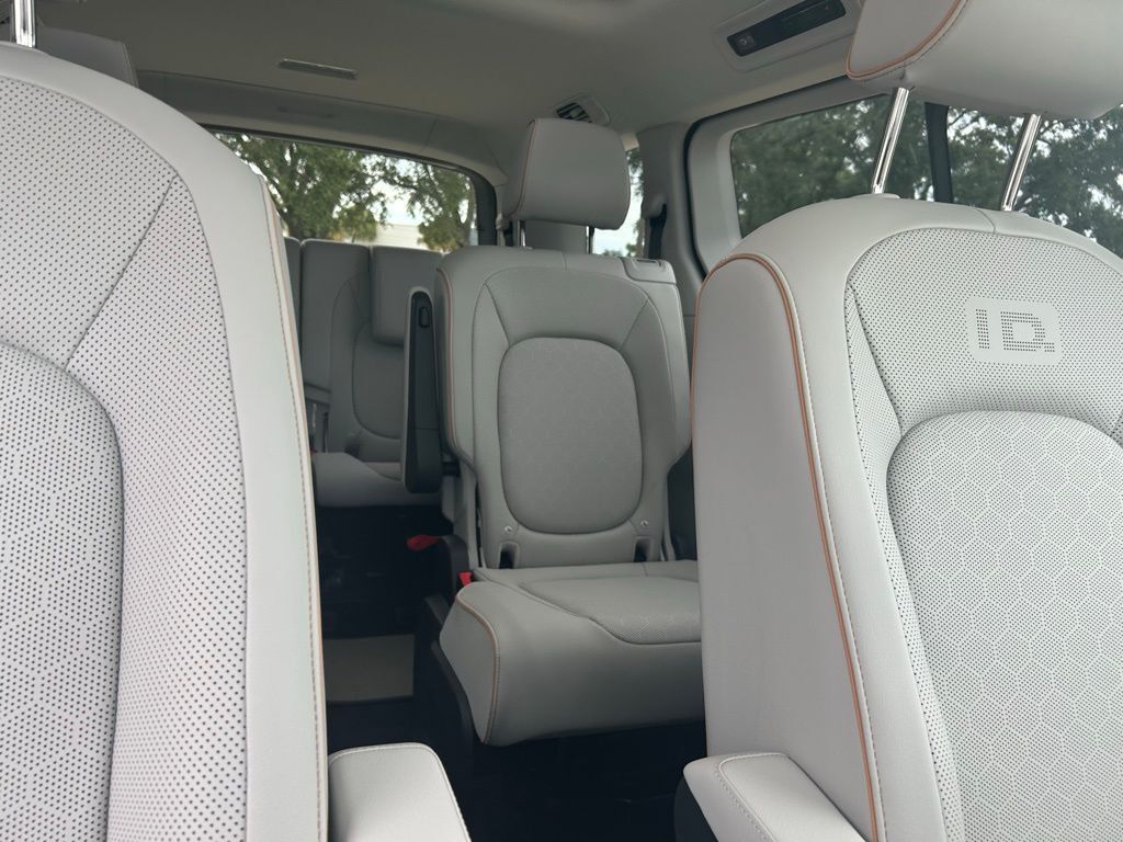 2025 Volkswagen ID. Buzz Tampa FL