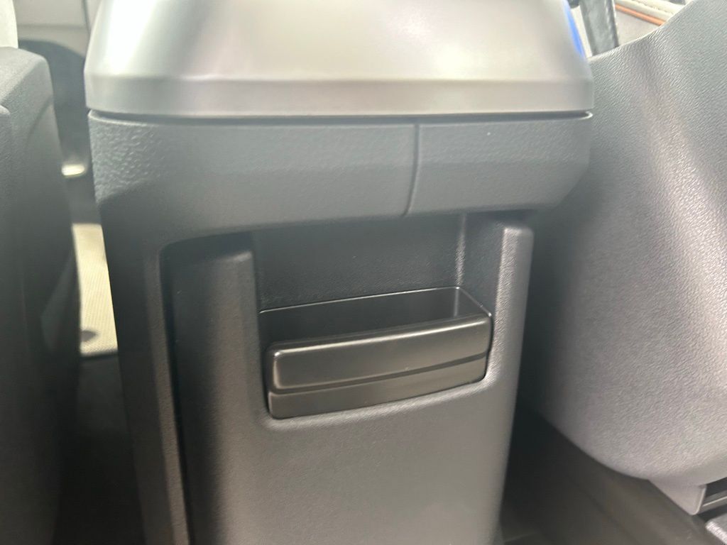 2025 Volkswagen ID. Buzz Tampa FL