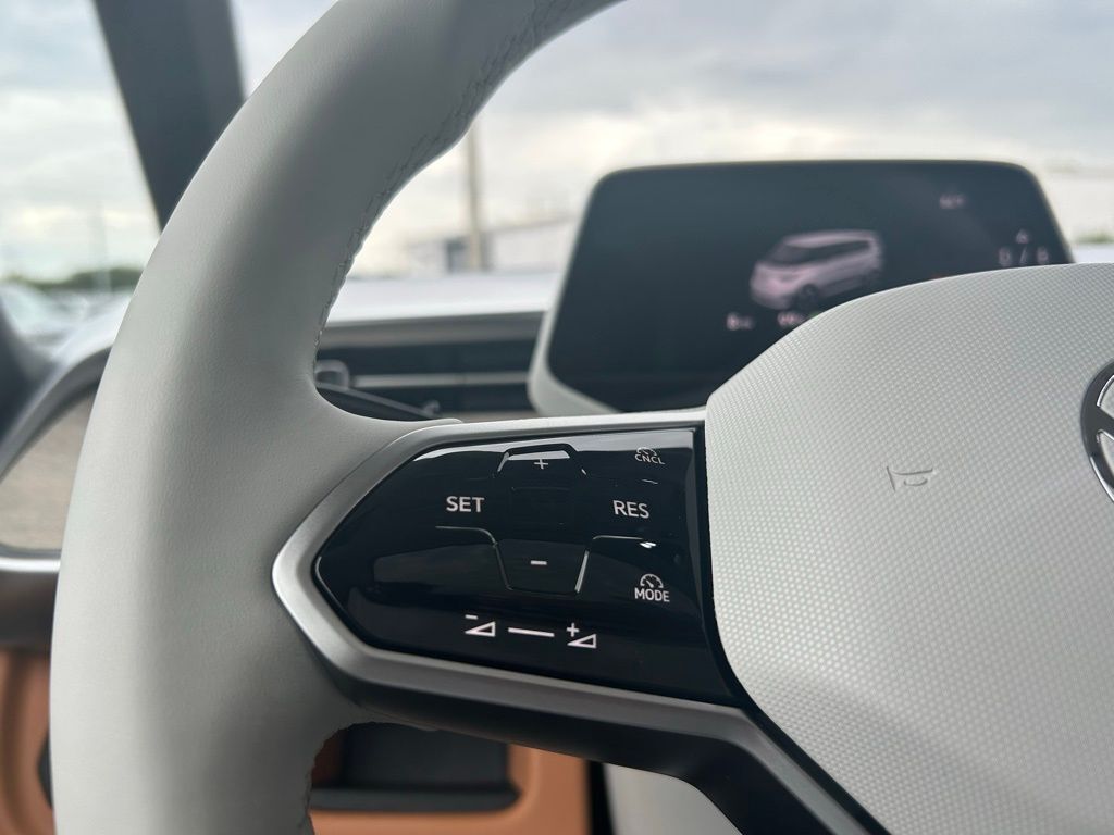 2025 Volkswagen ID. Buzz Tampa FL