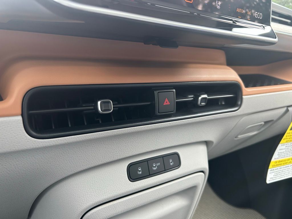 2025 Volkswagen ID. Buzz Tampa FL