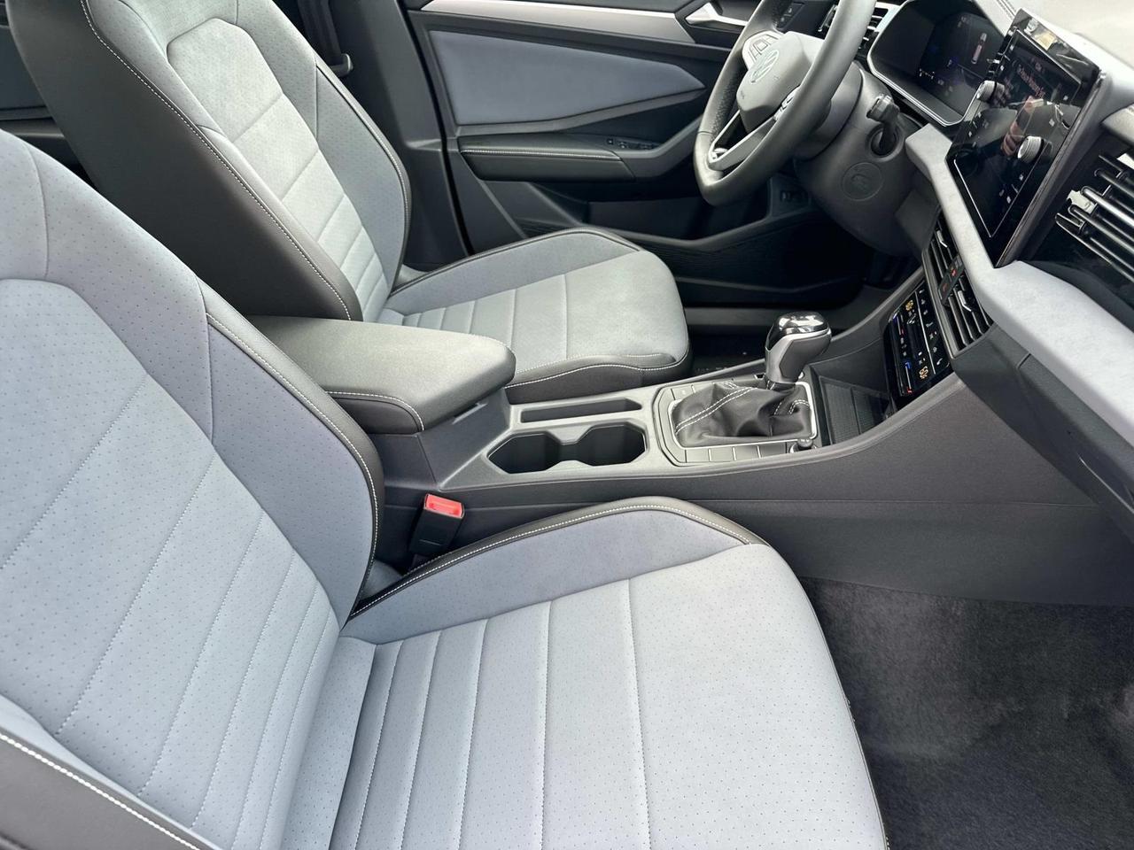 2025 Volkswagen Jetta 1.5T SE Woodbridge VA