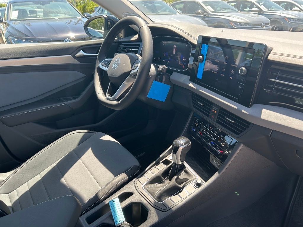 2025 Volkswagen Jetta 1.5T SE Tampa FL