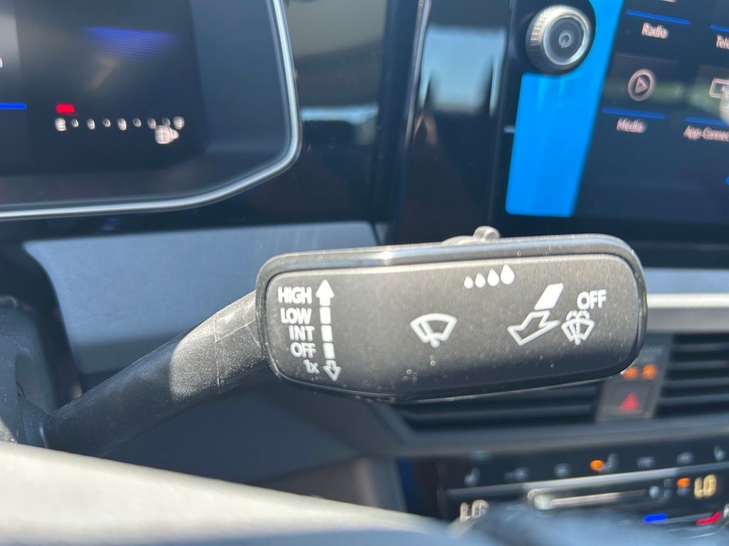 2025 Volkswagen Jetta 1.5T SE Tampa FL