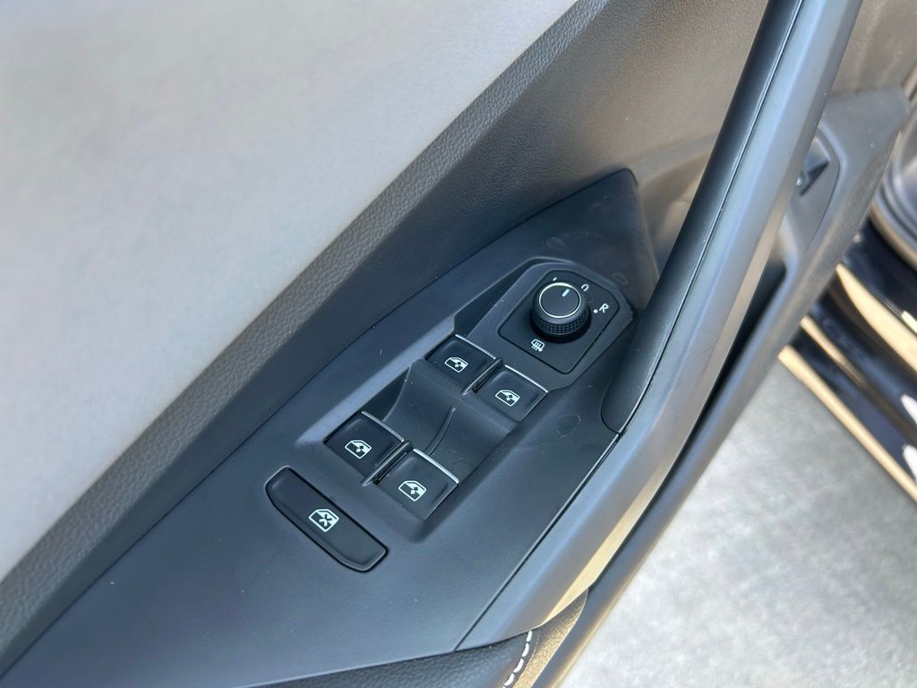 2025 Volkswagen Jetta 1.5T SE Tampa FL