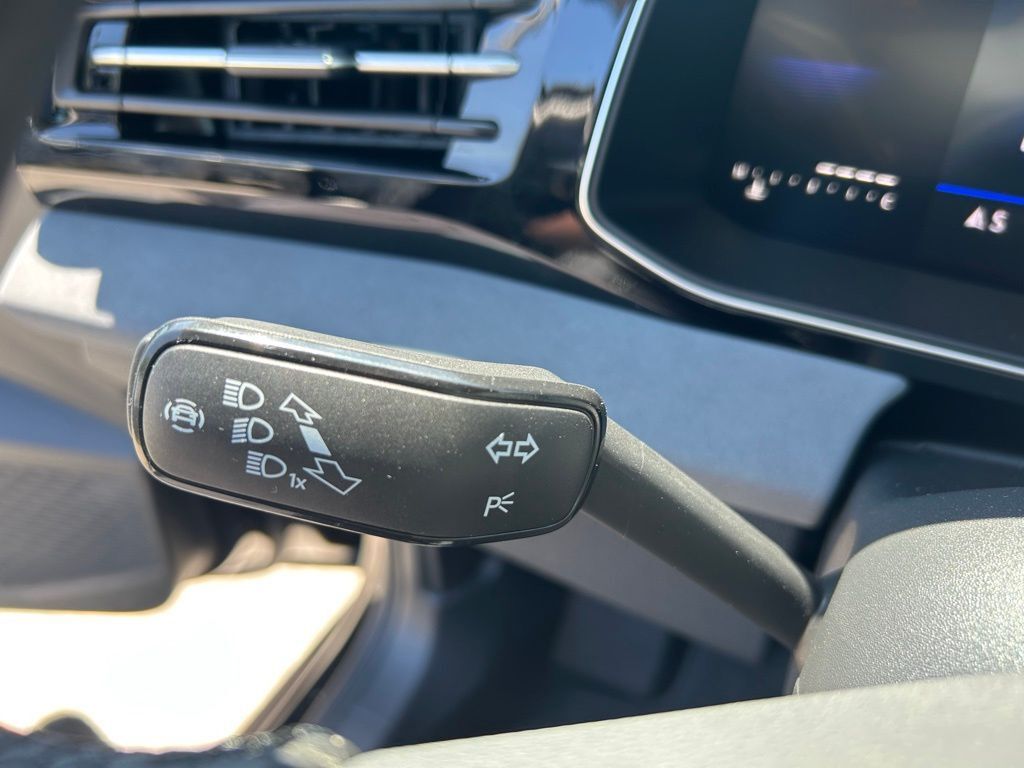 2025 Volkswagen Jetta 1.5T SE Tampa FL