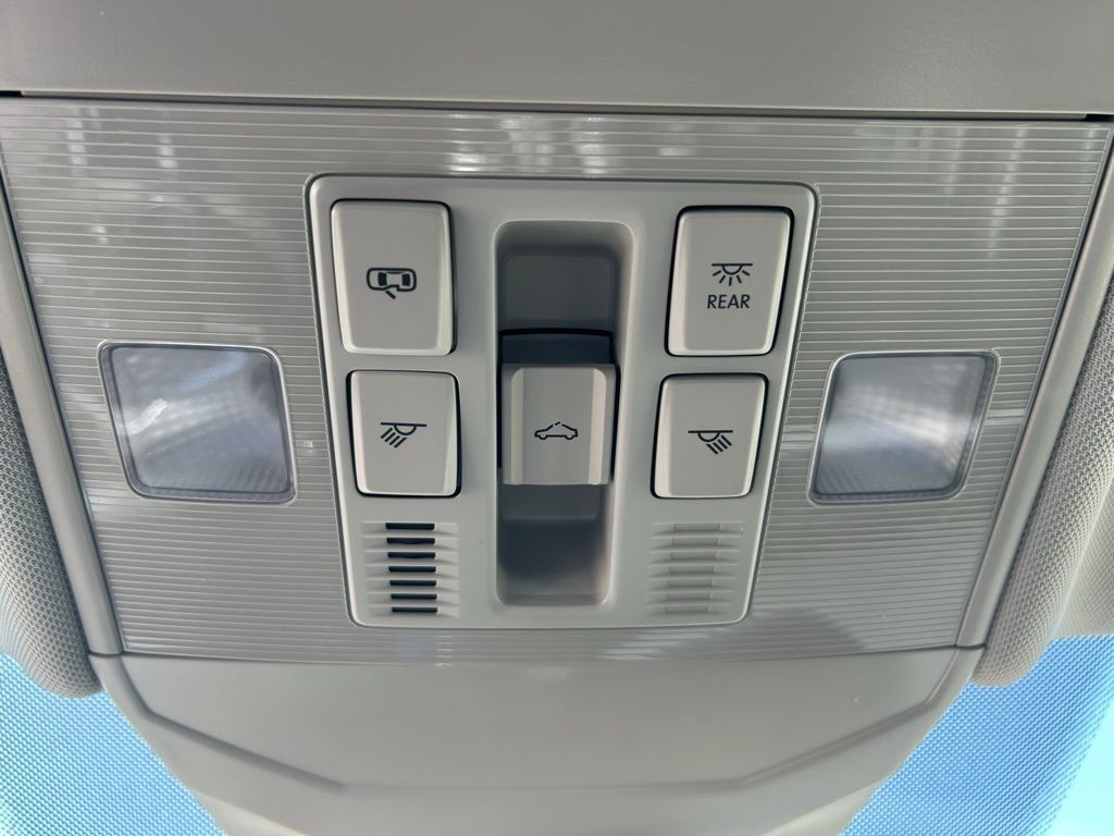 2025 Volkswagen Jetta 1.5T SE Tampa FL