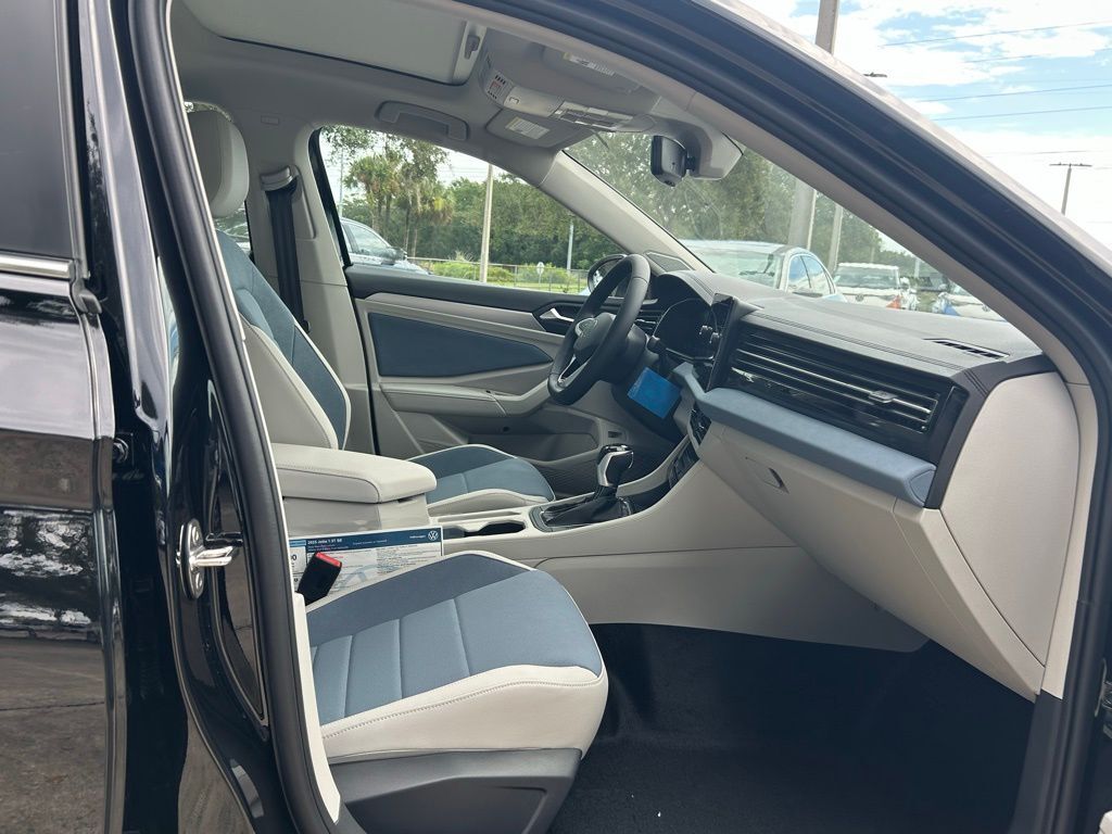 2025 Volkswagen Jetta 1.5T SE Tampa FL