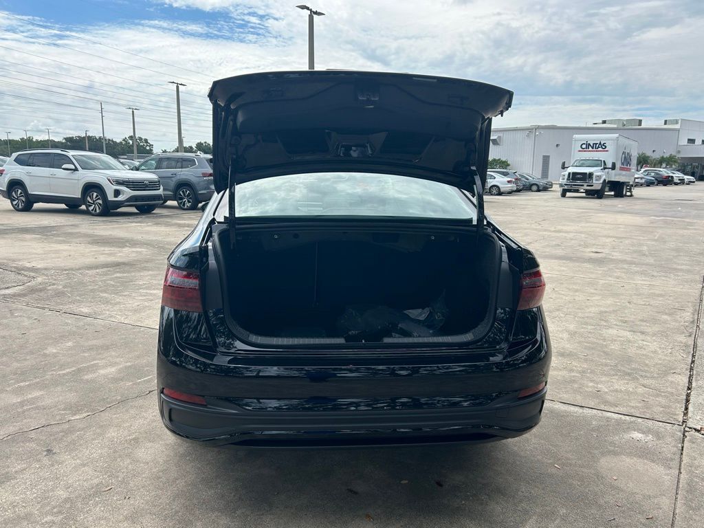 2025 Volkswagen Jetta 1.5T SE Tampa FL