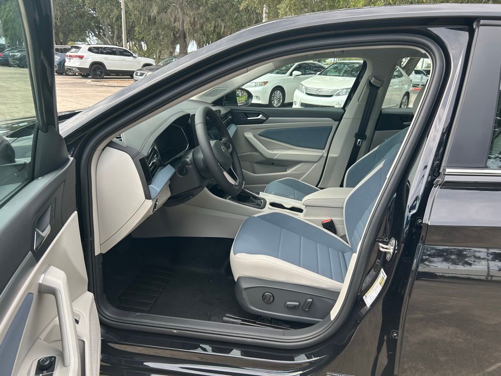 2025 Volkswagen Jetta 1.5T SE Tampa FL