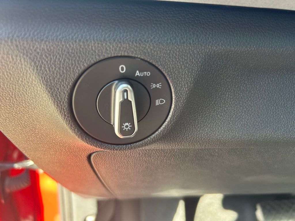 2025 Volkswagen Jetta 1.5T SE Tampa FL