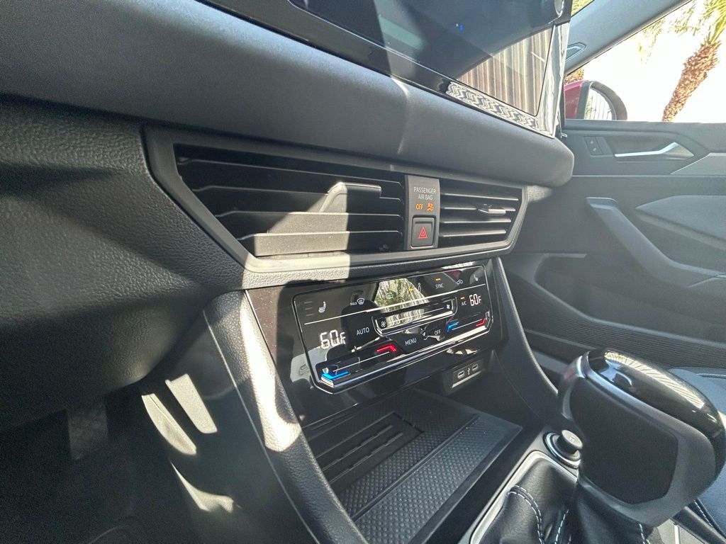 2025 Volkswagen Jetta 1.5T SE Tampa FL