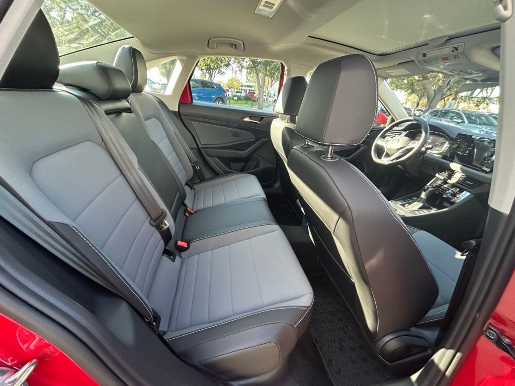 2025 Volkswagen Jetta 1.5T SE Tampa FL