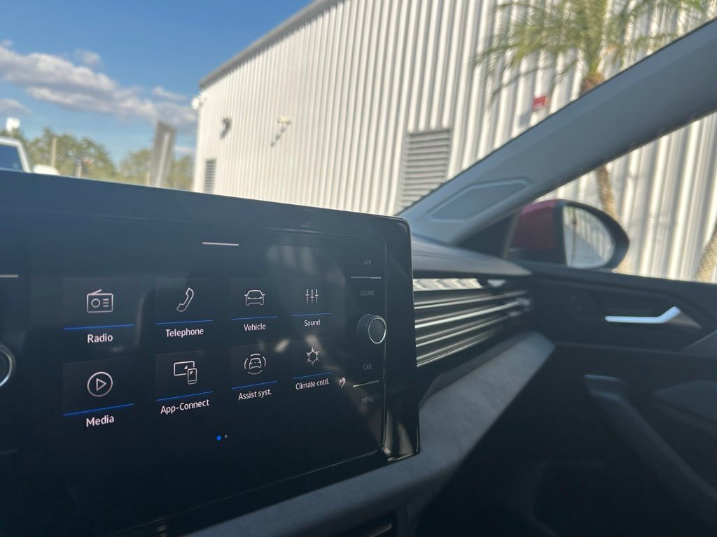 2025 Volkswagen Jetta 1.5T SE Tampa FL