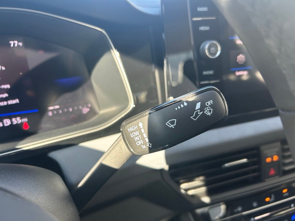 2025 Volkswagen Jetta 1.5T SE Tampa FL