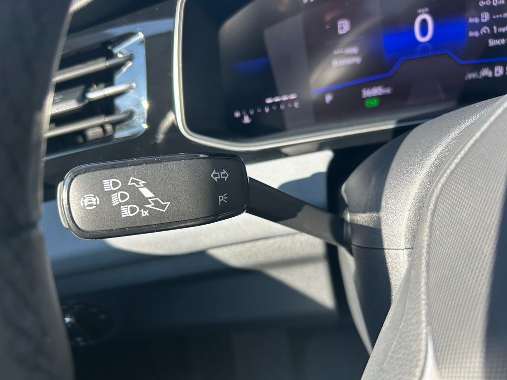 2025 Volkswagen Jetta 1.5T SE Tampa FL