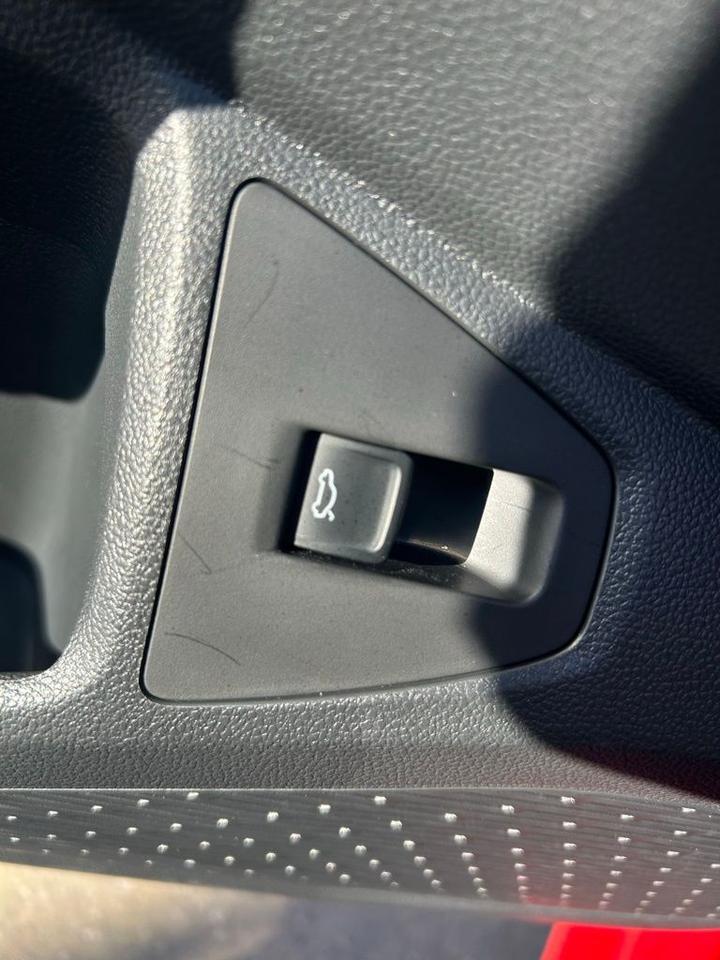 2025 Volkswagen Jetta 1.5T SE Tampa FL