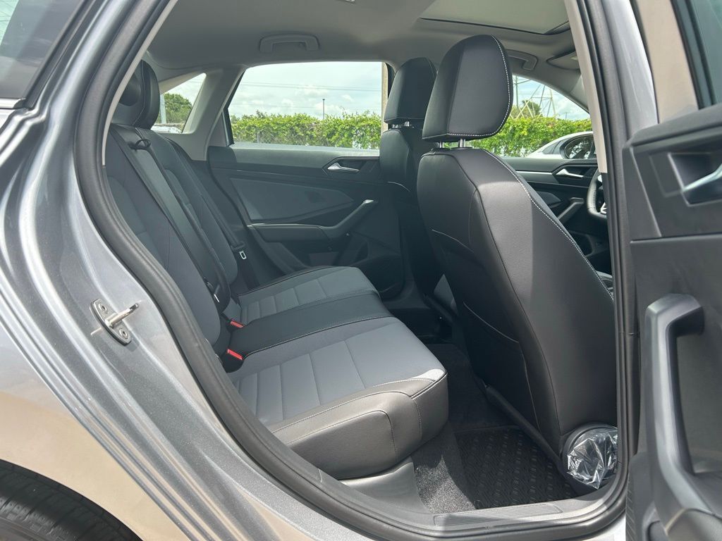 2025 Volkswagen Jetta 1.5T SE Tampa FL