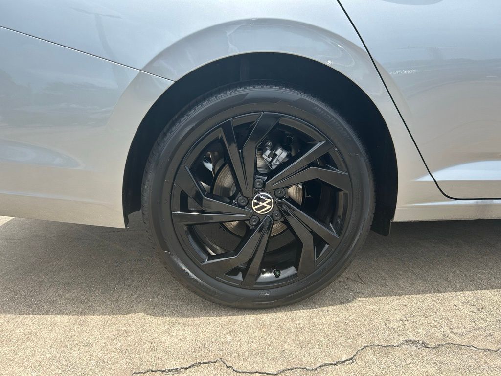 2025 Volkswagen Jetta 1.5T SE Tampa FL