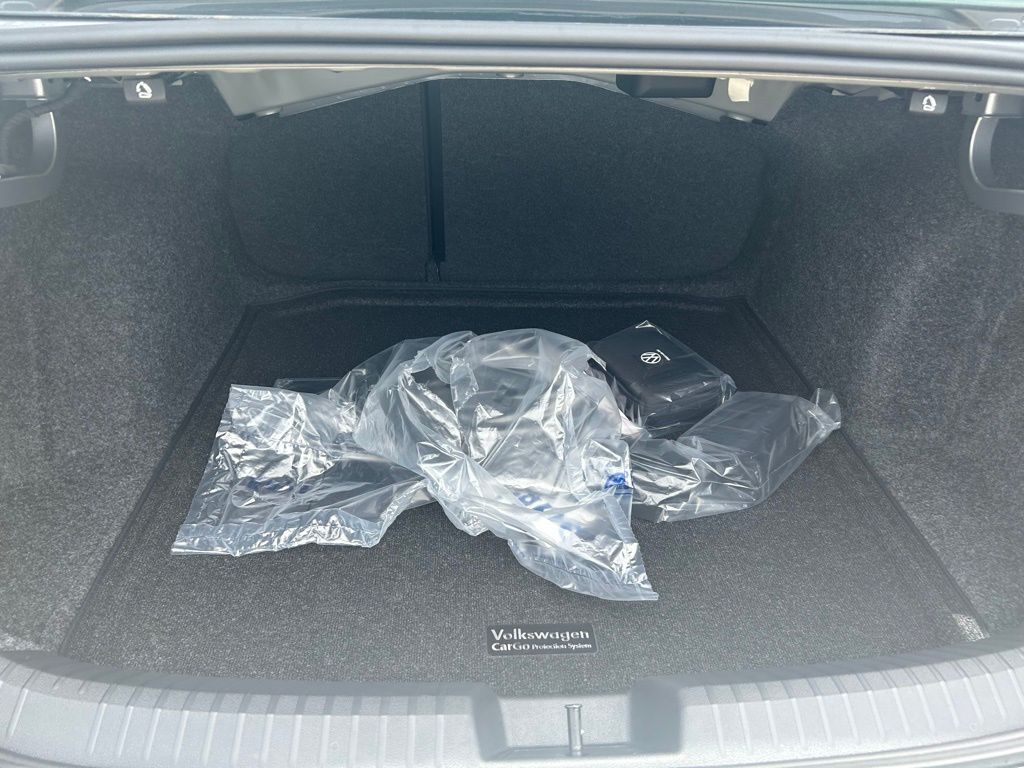 2025 Volkswagen Jetta 1.5T SE Tampa FL