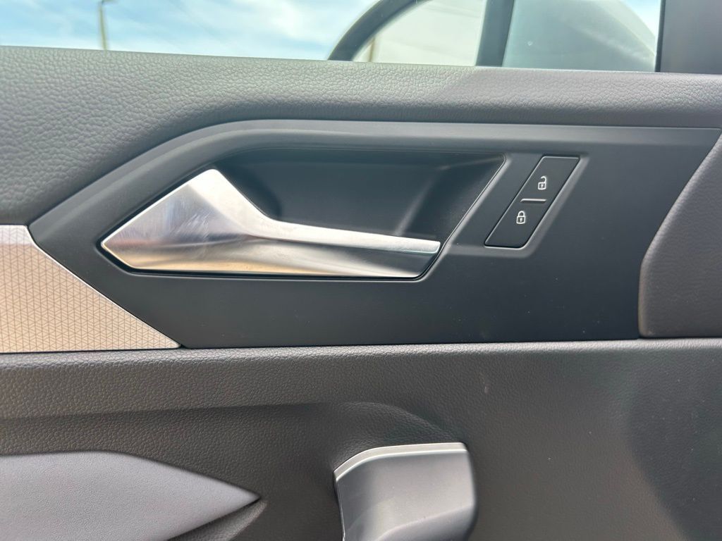 2025 Volkswagen Jetta 1.5T SE Tampa FL