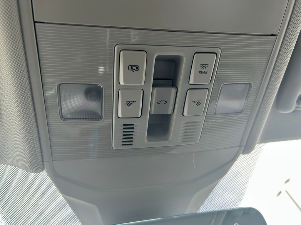 2025 Volkswagen Jetta 1.5T SE Tampa FL