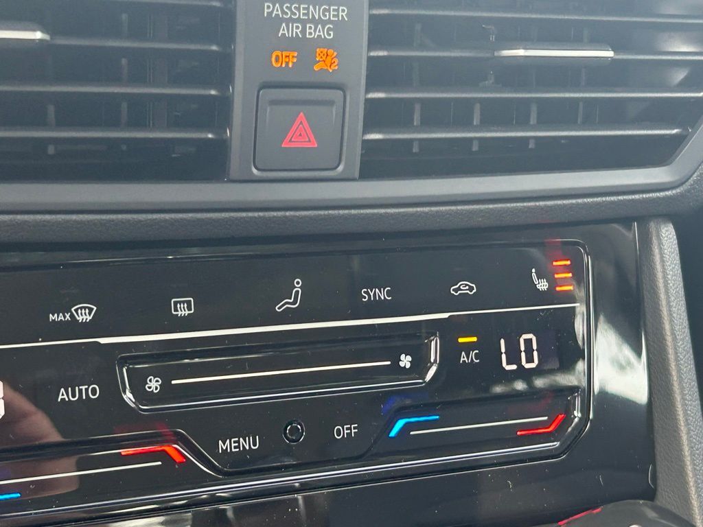 2025 Volkswagen Jetta 1.5T SE Tampa FL